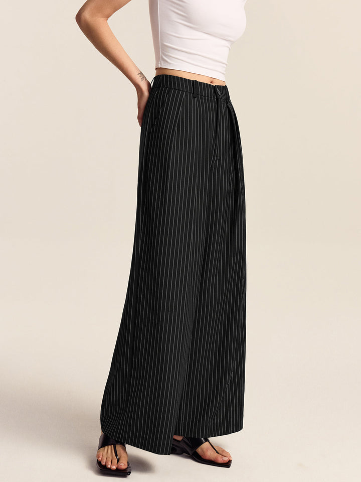 Gestreifte Hose mit weitem Bein