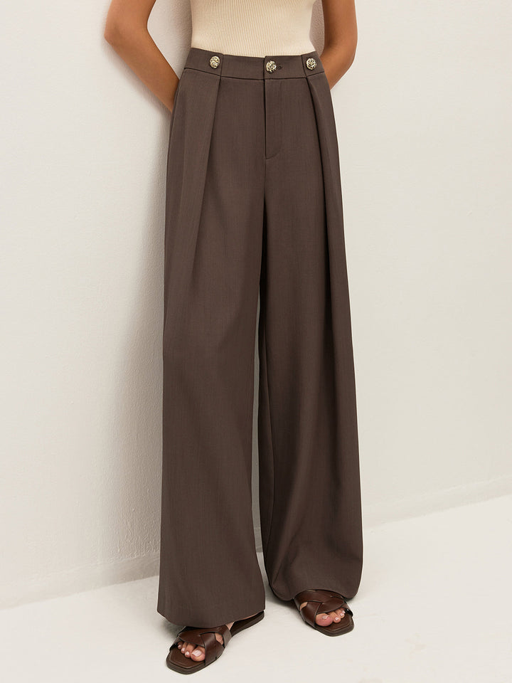 Mitte-Taille-Hose mit Metall-Detail und Falten