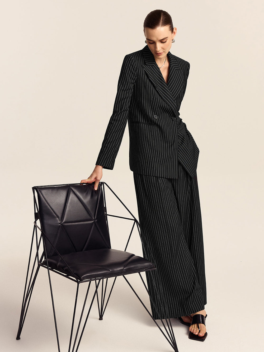 Gestreifter Zweireihiger Blazer