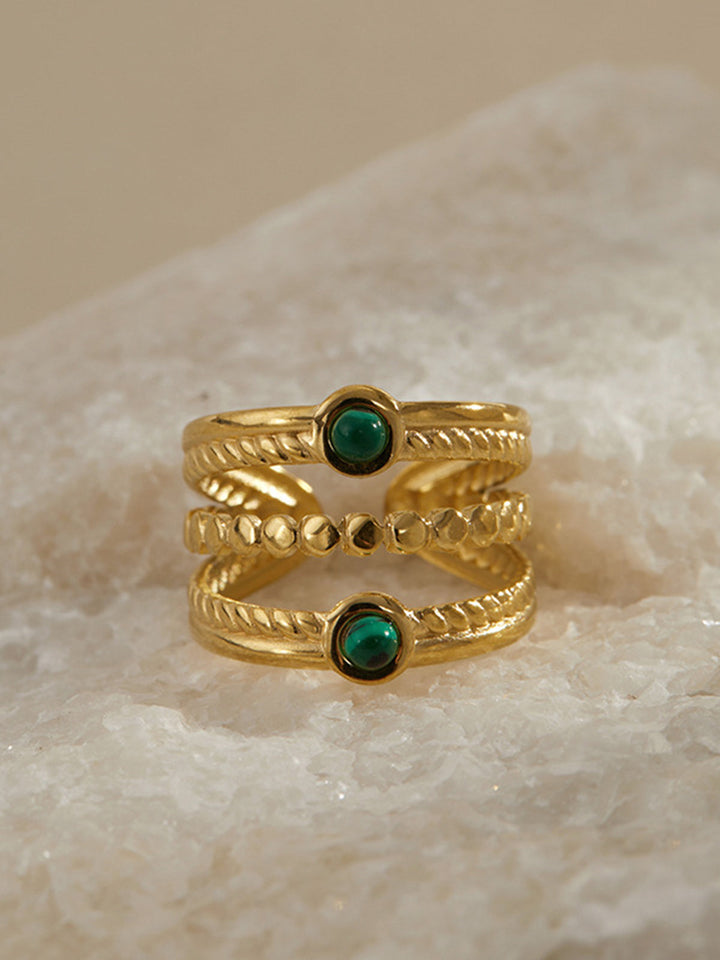 Smaragd-Akzent Mehrband-Goldring