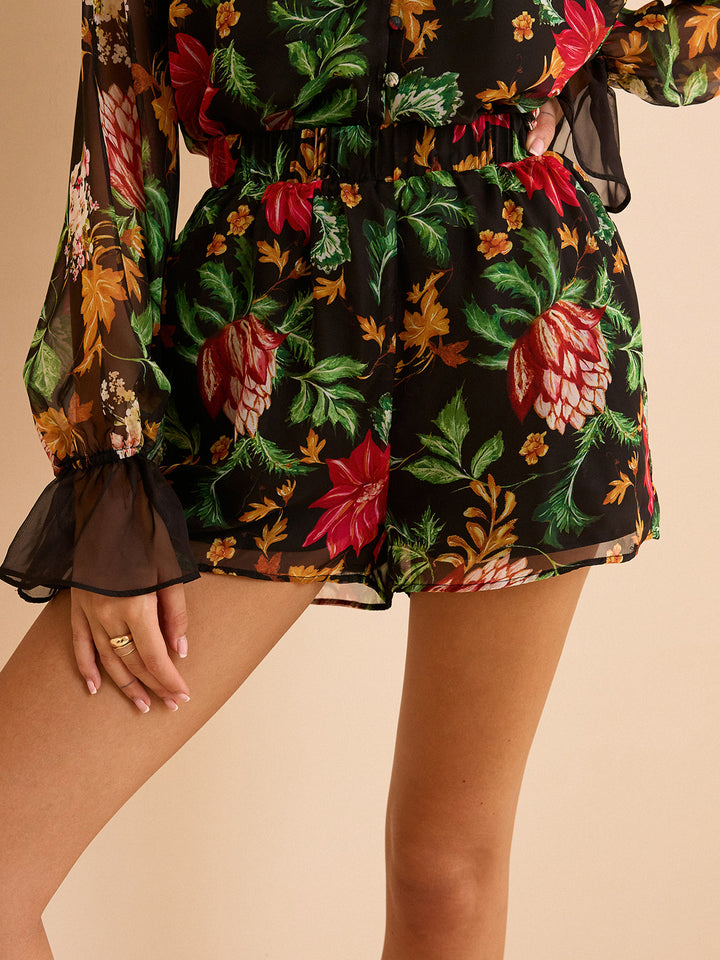 Chiffon-Shorts mit Blumenmuster und Gummizug in der Taille