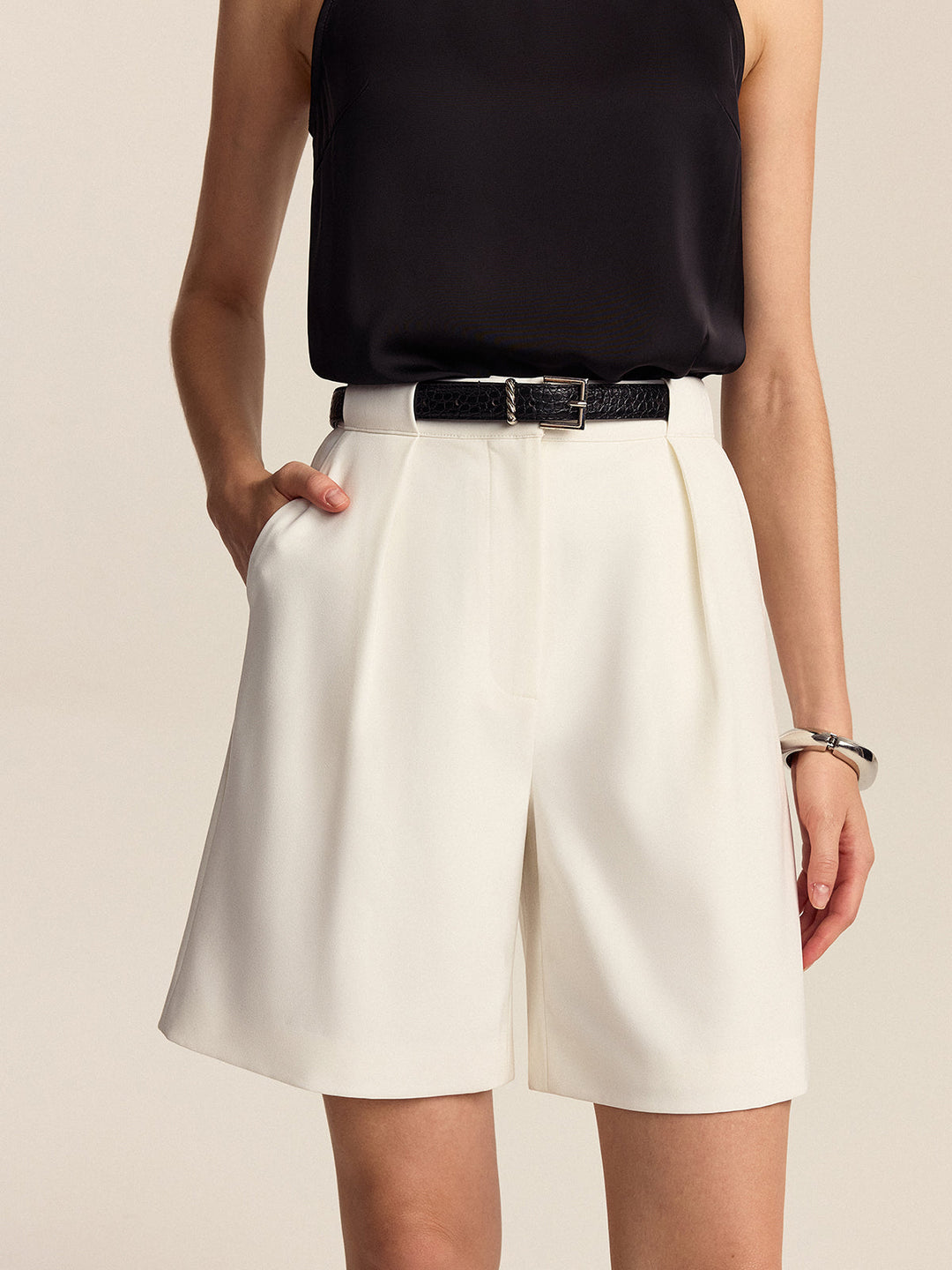 Gürtel mit Falten und hoher Taille Shorts