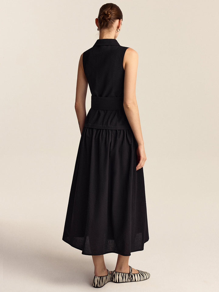 Kleid mit Knopfleiste und Gürtel in Midi-Länge