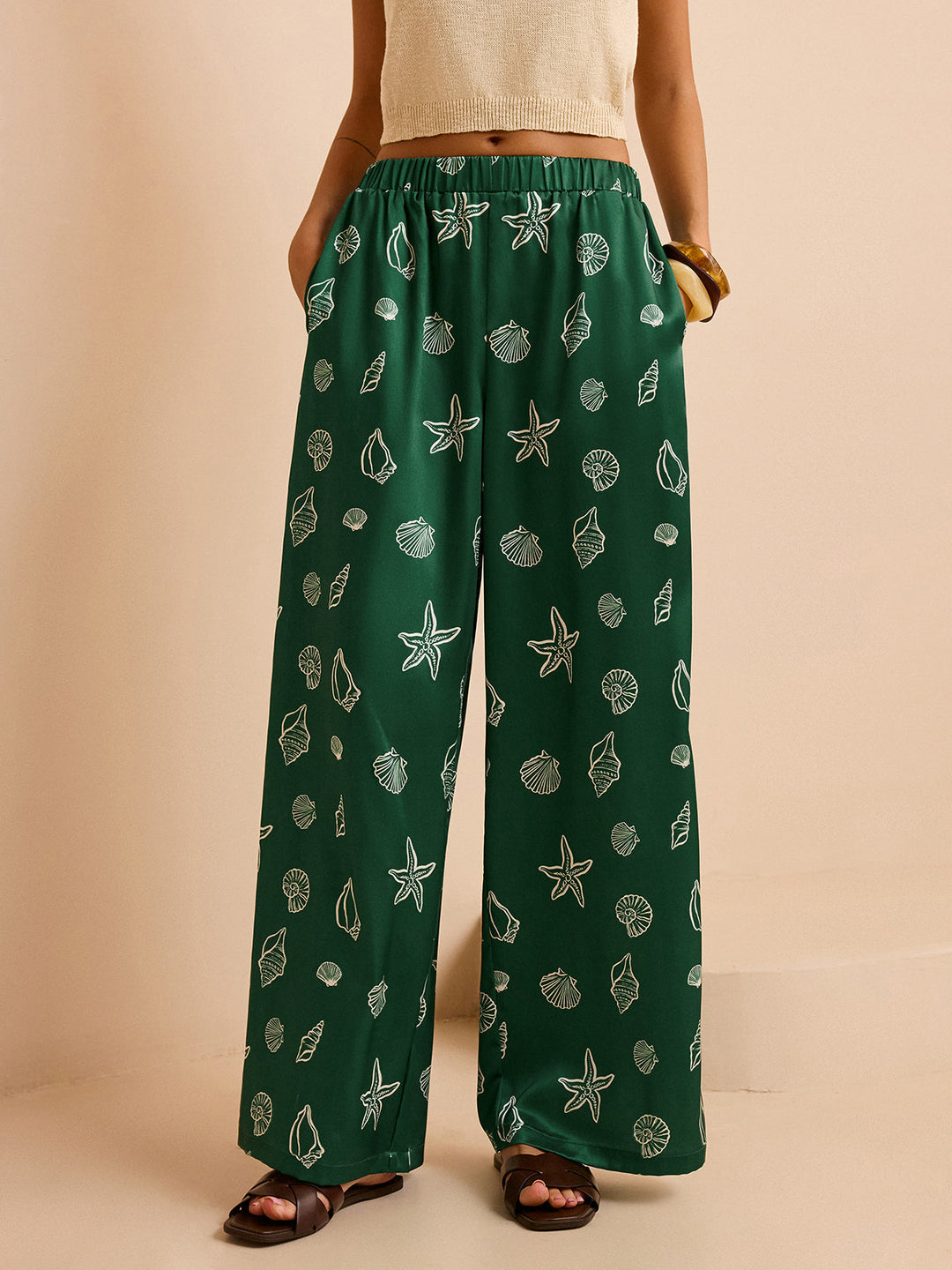 Oversized Mid-Waist Hose mit Muschel- und Seestern-Print