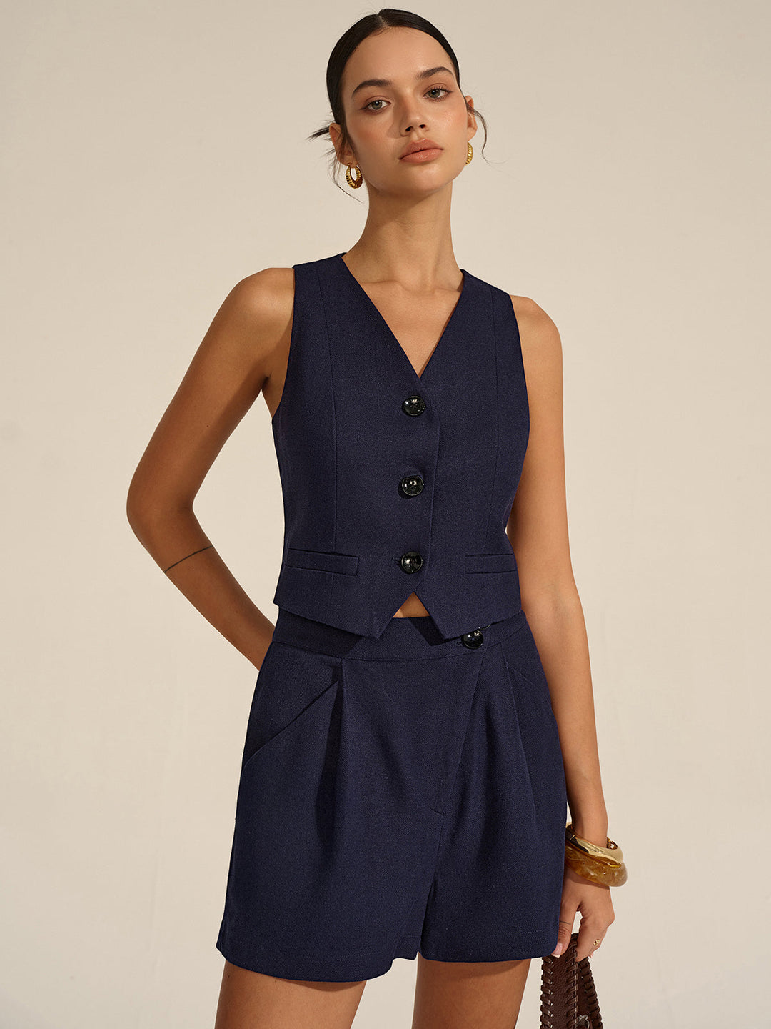 Ärmelloser Blazer mit V-Ausschnitt und Shorts-Set