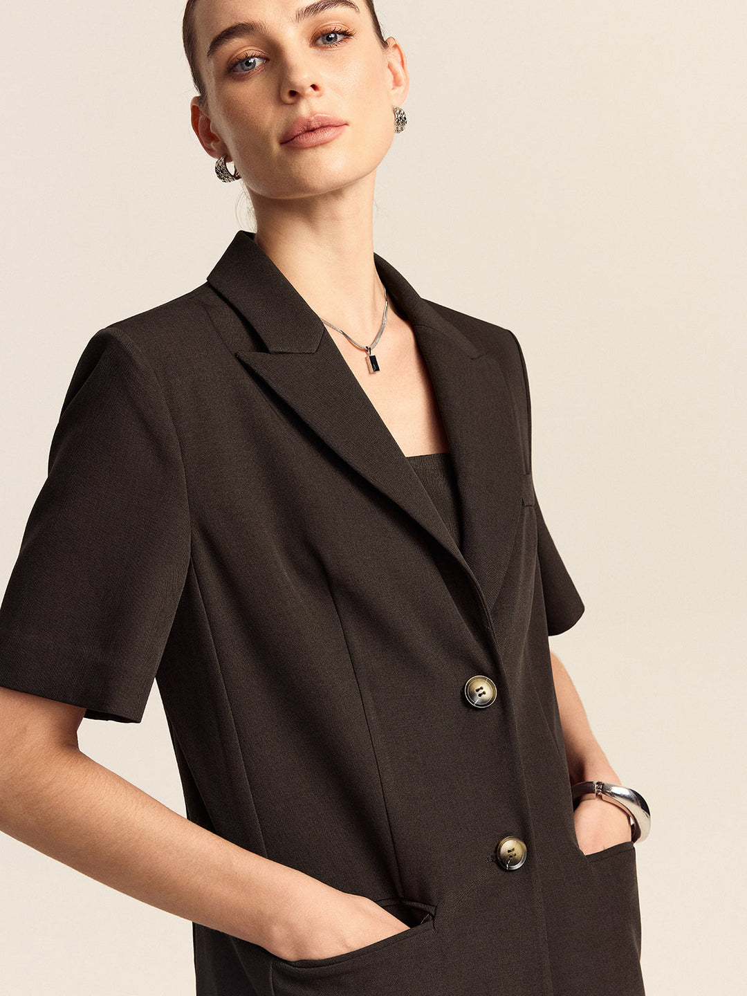 Oversized Blazer mit kurzen Ärmeln