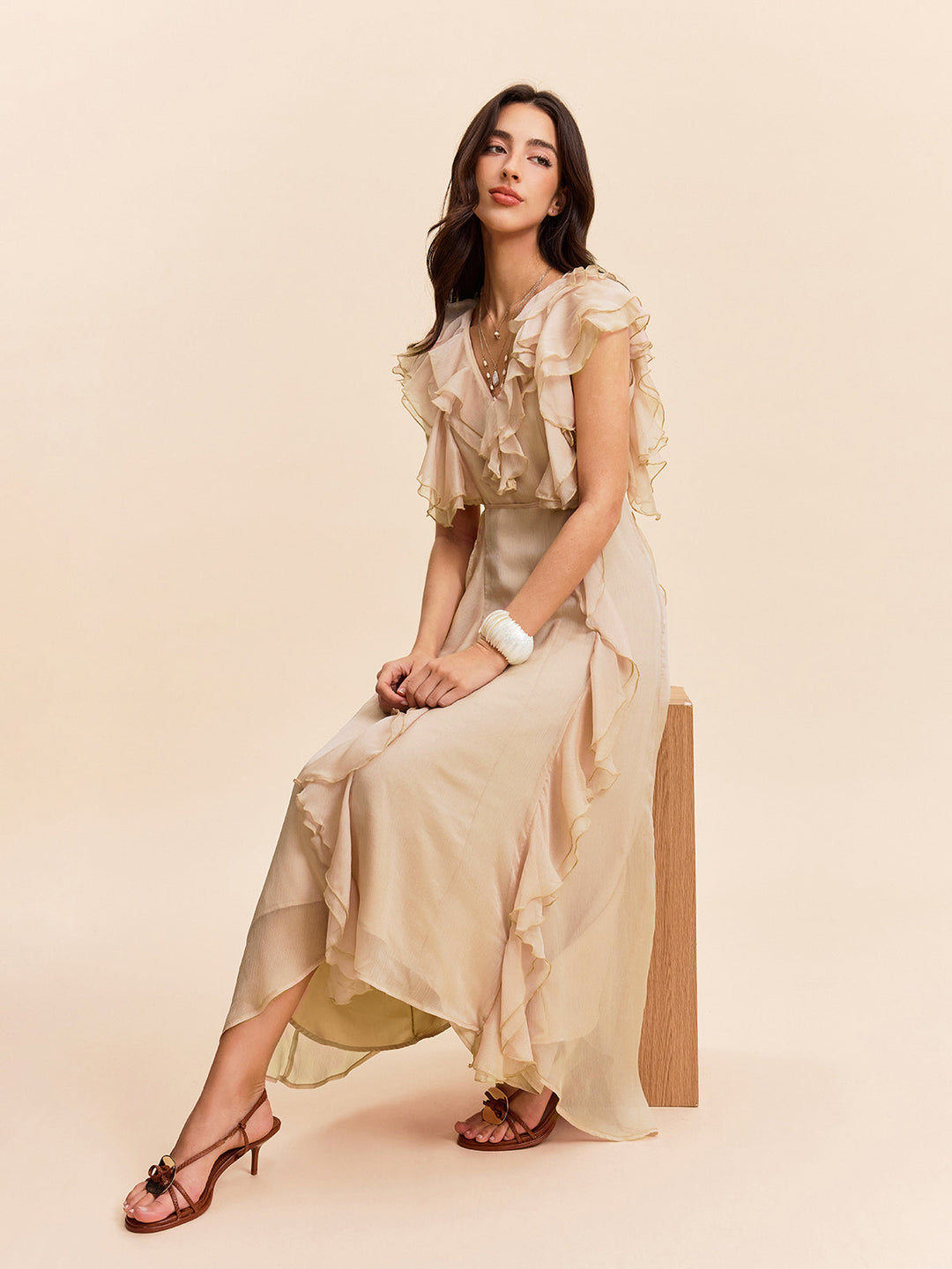 Kleid mit Rüschenbesatz