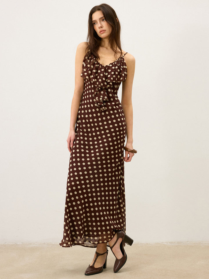 Gepunktetes Rüschen-Maxikleid mit Neckholder