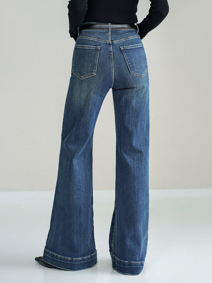Mittelhohe Bootcut-Jeans ohne Gürtel