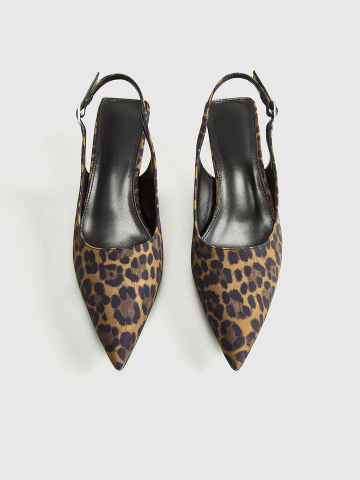 Leoparden-Pumps mit Slingback