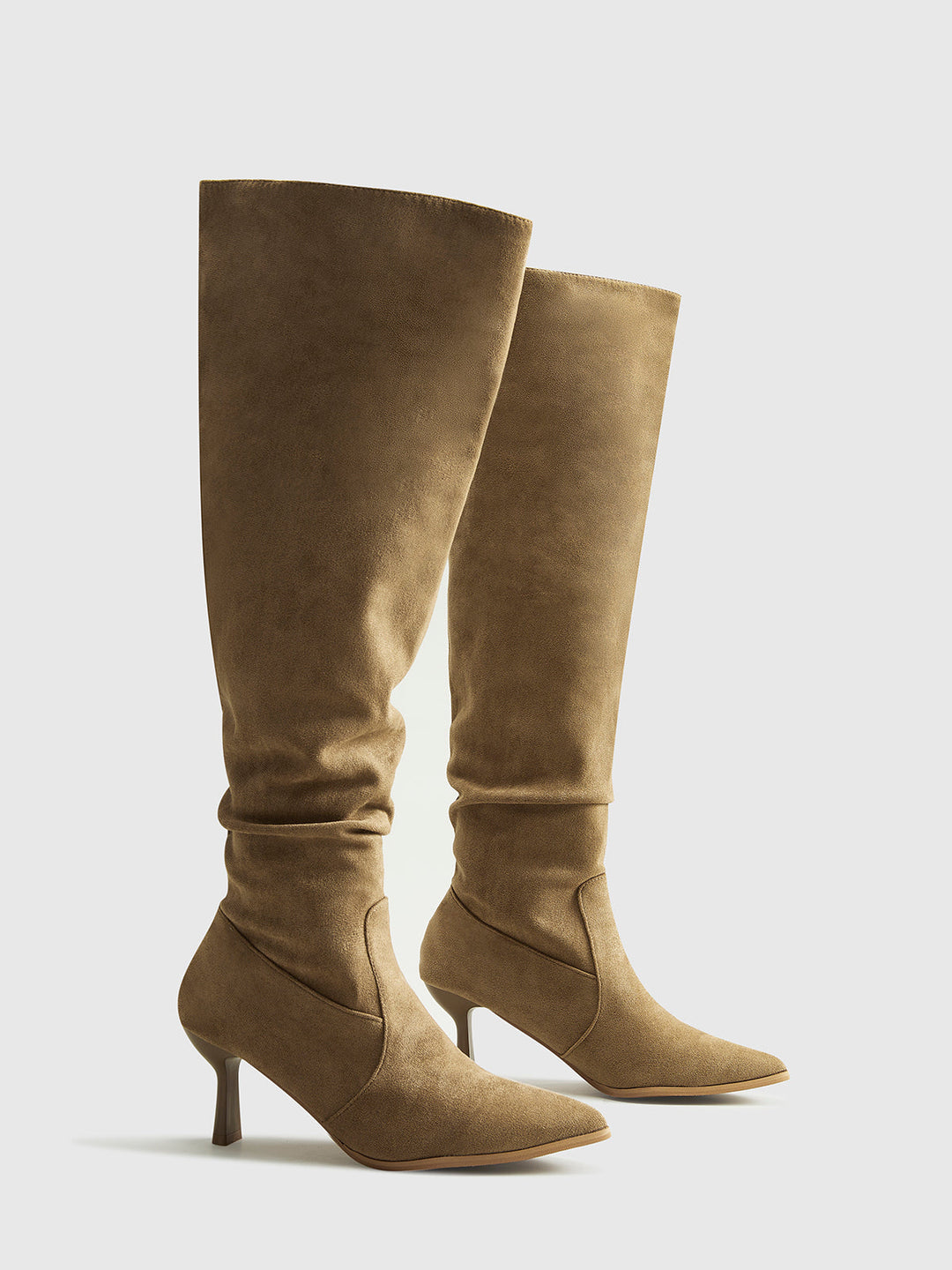 Wildleder-Rüschen-Stiefel bis zum Knie