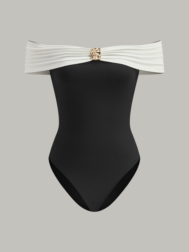 Body-Anzug mit Metalldetail und Carmen-Ausschnitt