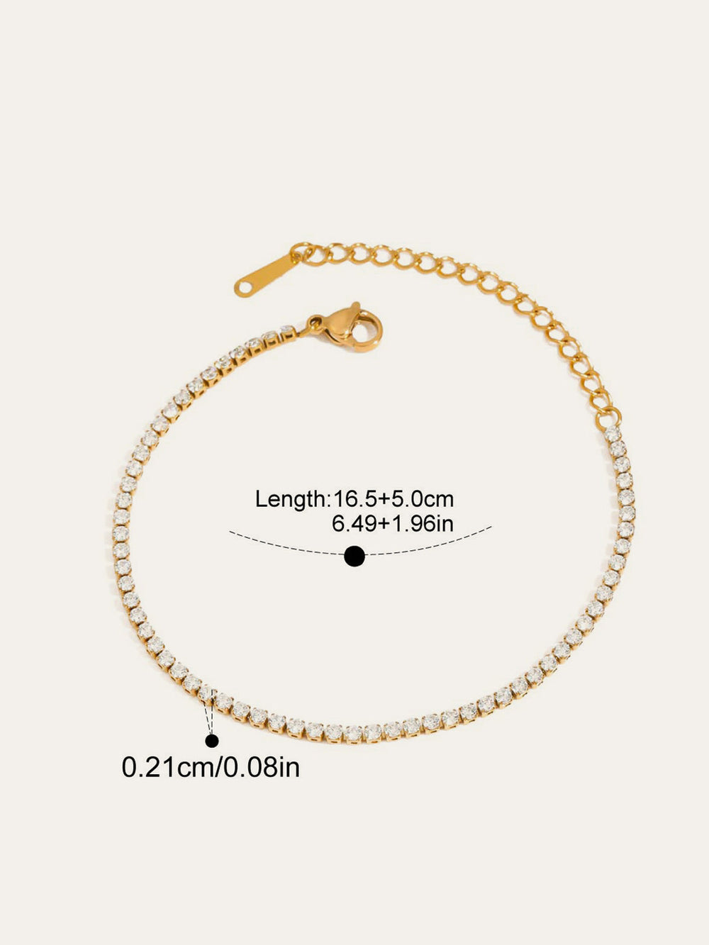 Armband mit Kristallverzierungen in mehreren Stilen