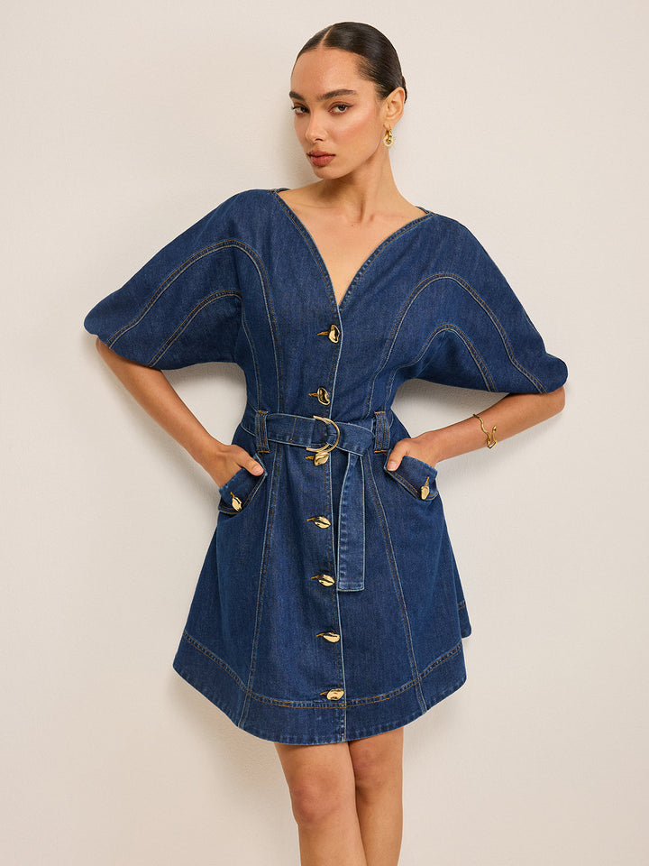 Taschenkleid aus Denim mit Gürtel