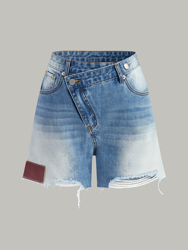 Asymmetrische Distressed-Denim-Shorts mit Taille