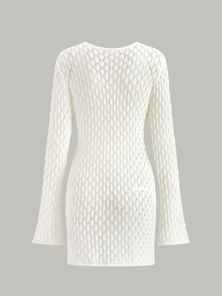 Sheer Knit Pulloverkleid mit Cut-Out-Detail
