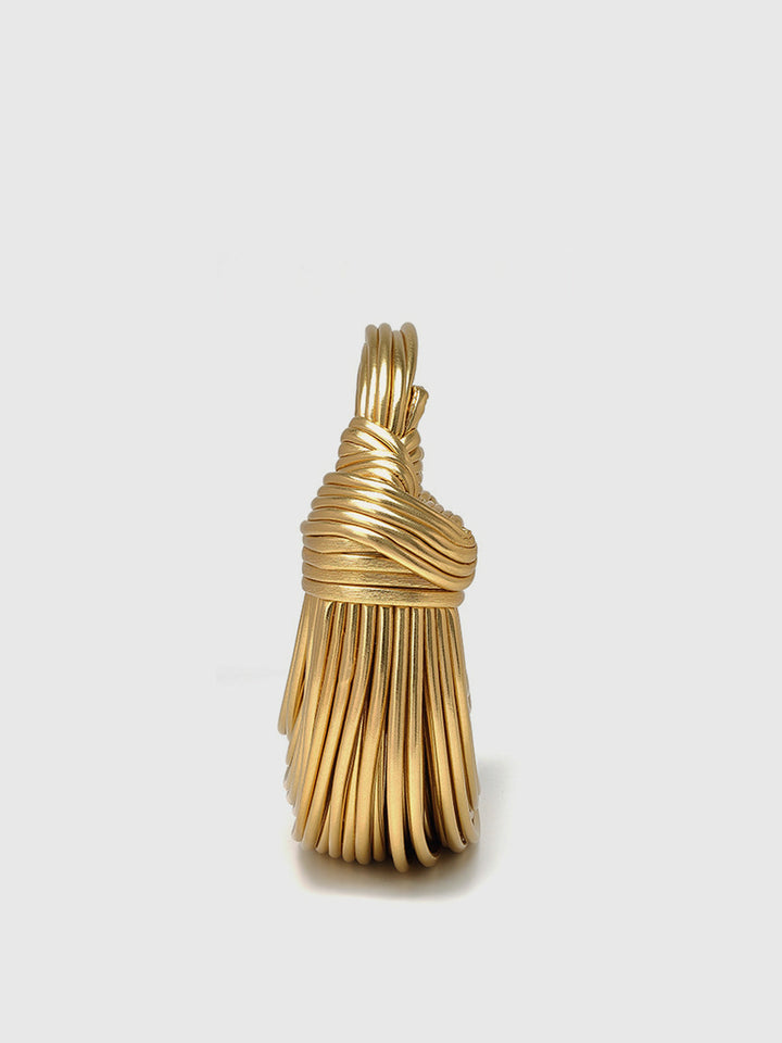 Goldene gedrehte Hoop-Tasche