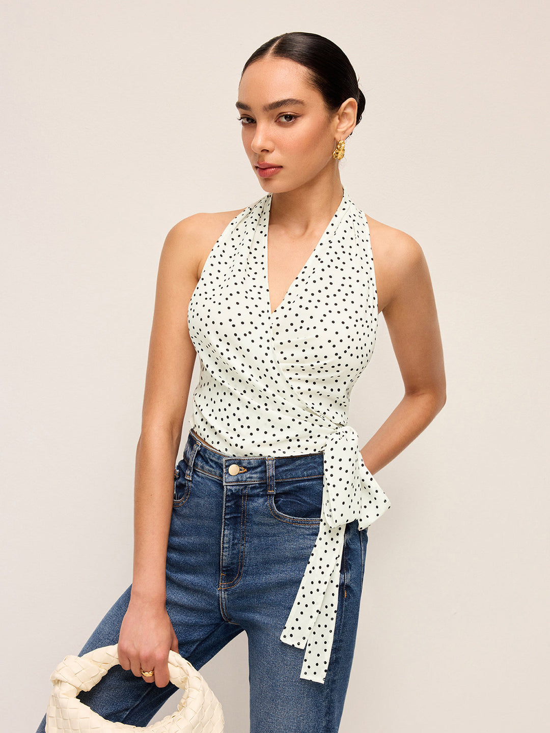 Halbtransparente Wickel-Halfter-Oberteil mit Polka-Dot-Muster