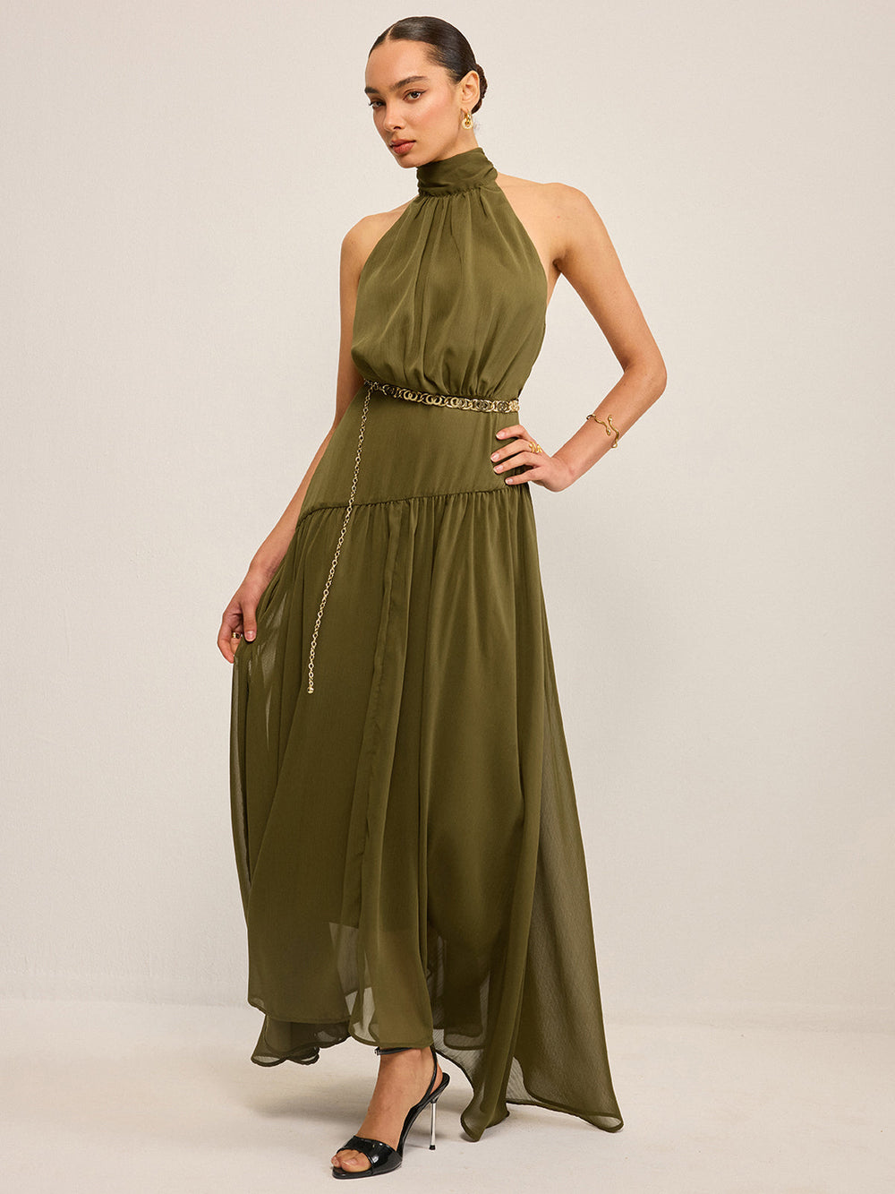 Kleid Aus Chiffon mit U-Boot-Ausschnitt und Schleife am Rücken