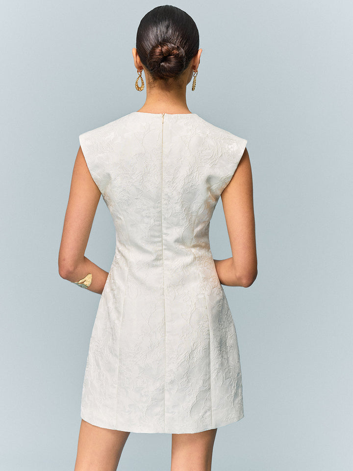 Pocketkleid mit Struktur und Metallknopf