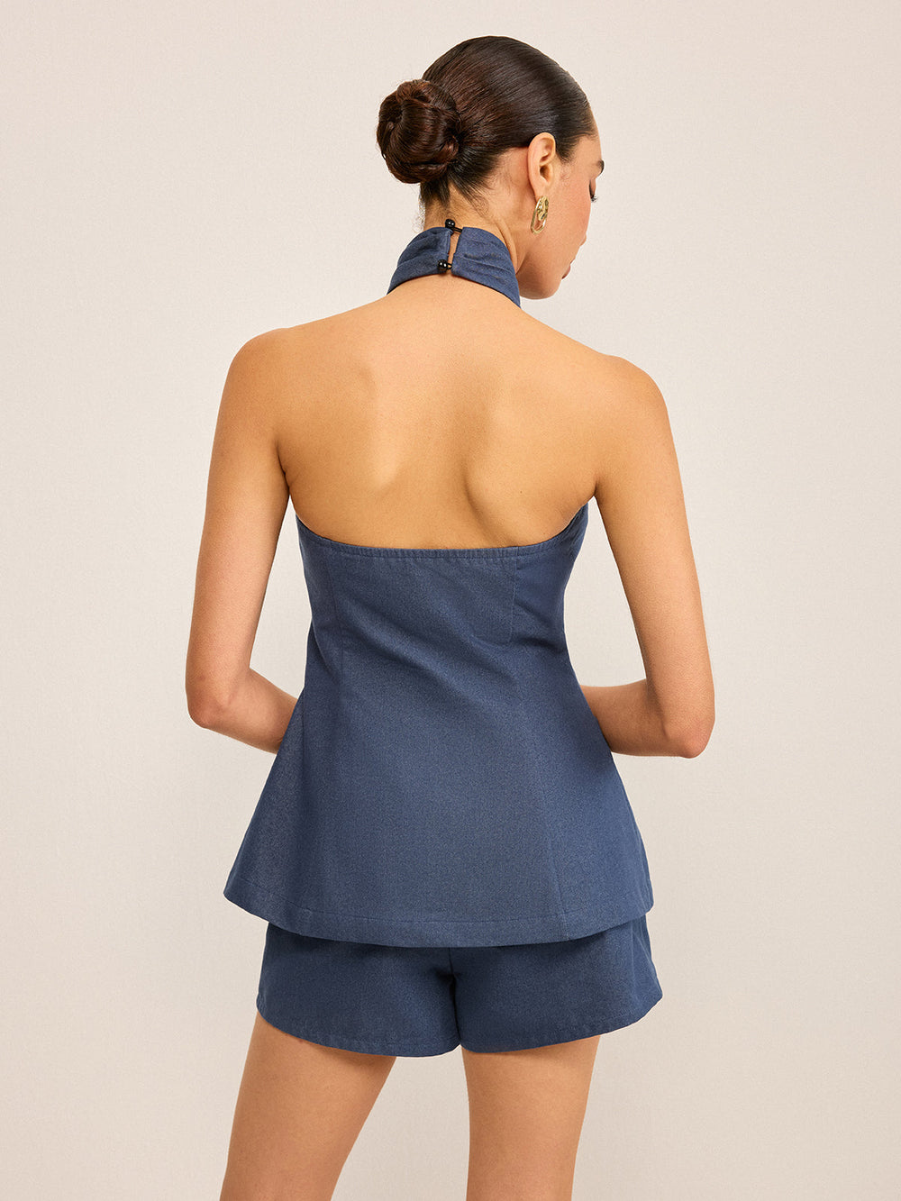 Metal Button Halter Neck Top mit Shorts Set