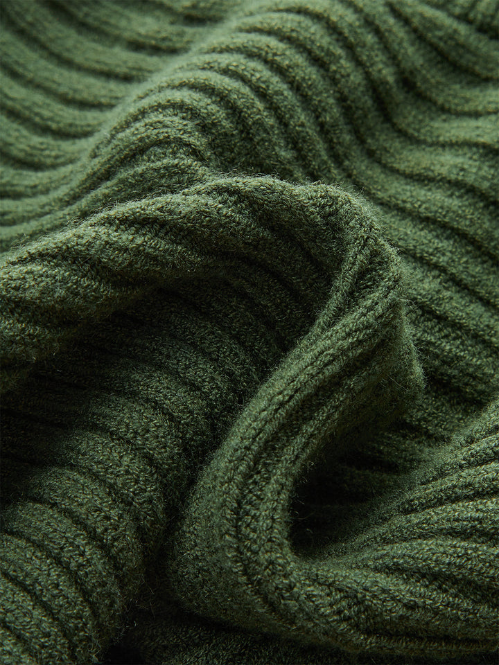 Cable Knit Peplum Sweater Weste