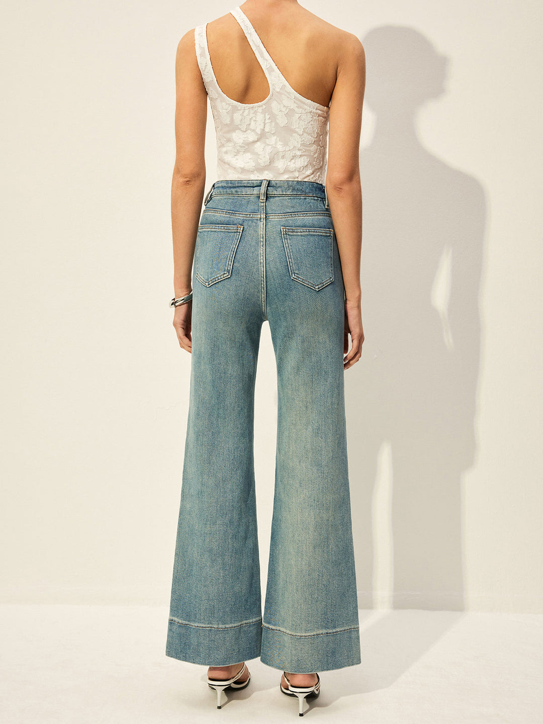 Mid-Waist-Jeans mit Taschen