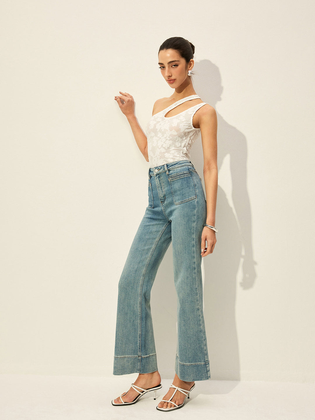 Mid-Waist-Jeans mit Taschen