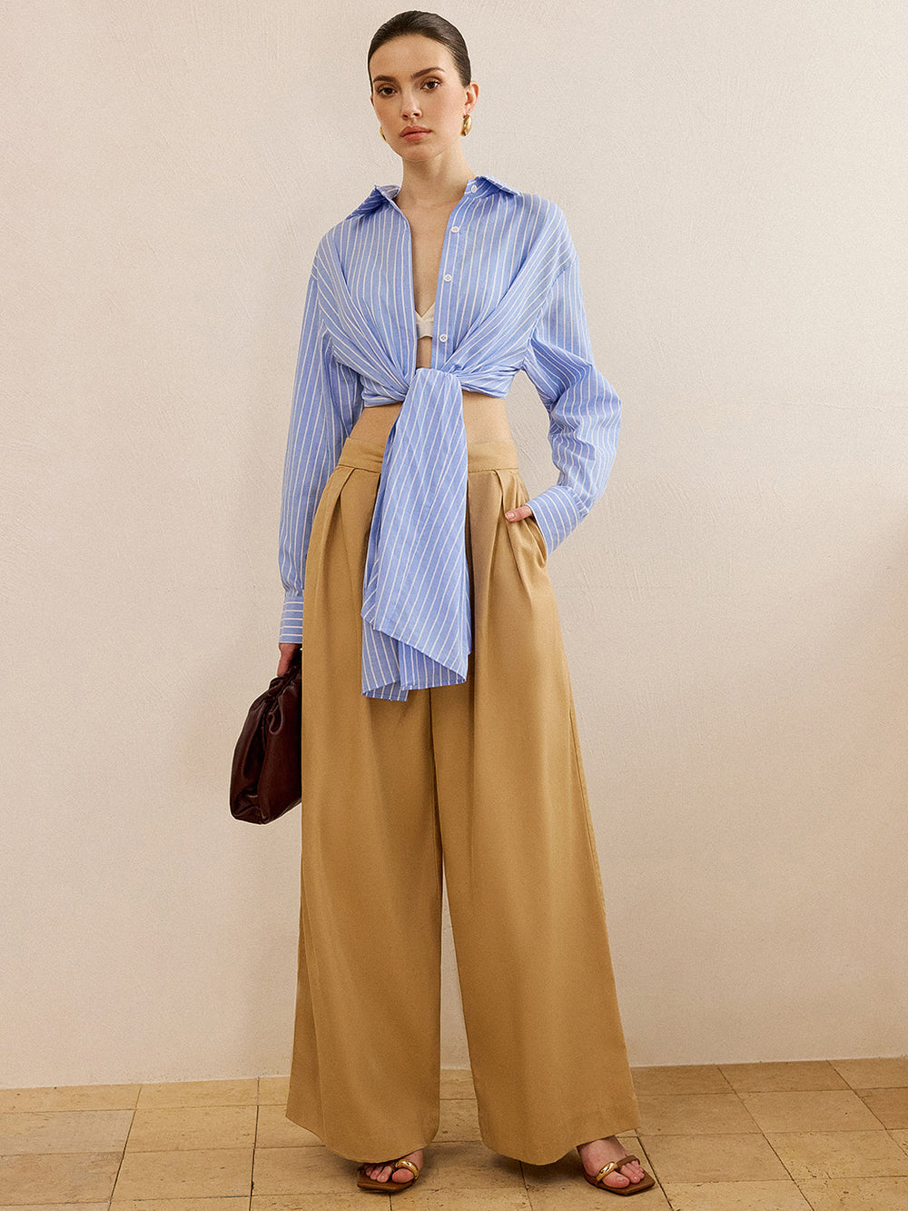 Oversized Gestreiftes Geknotetes Hemd