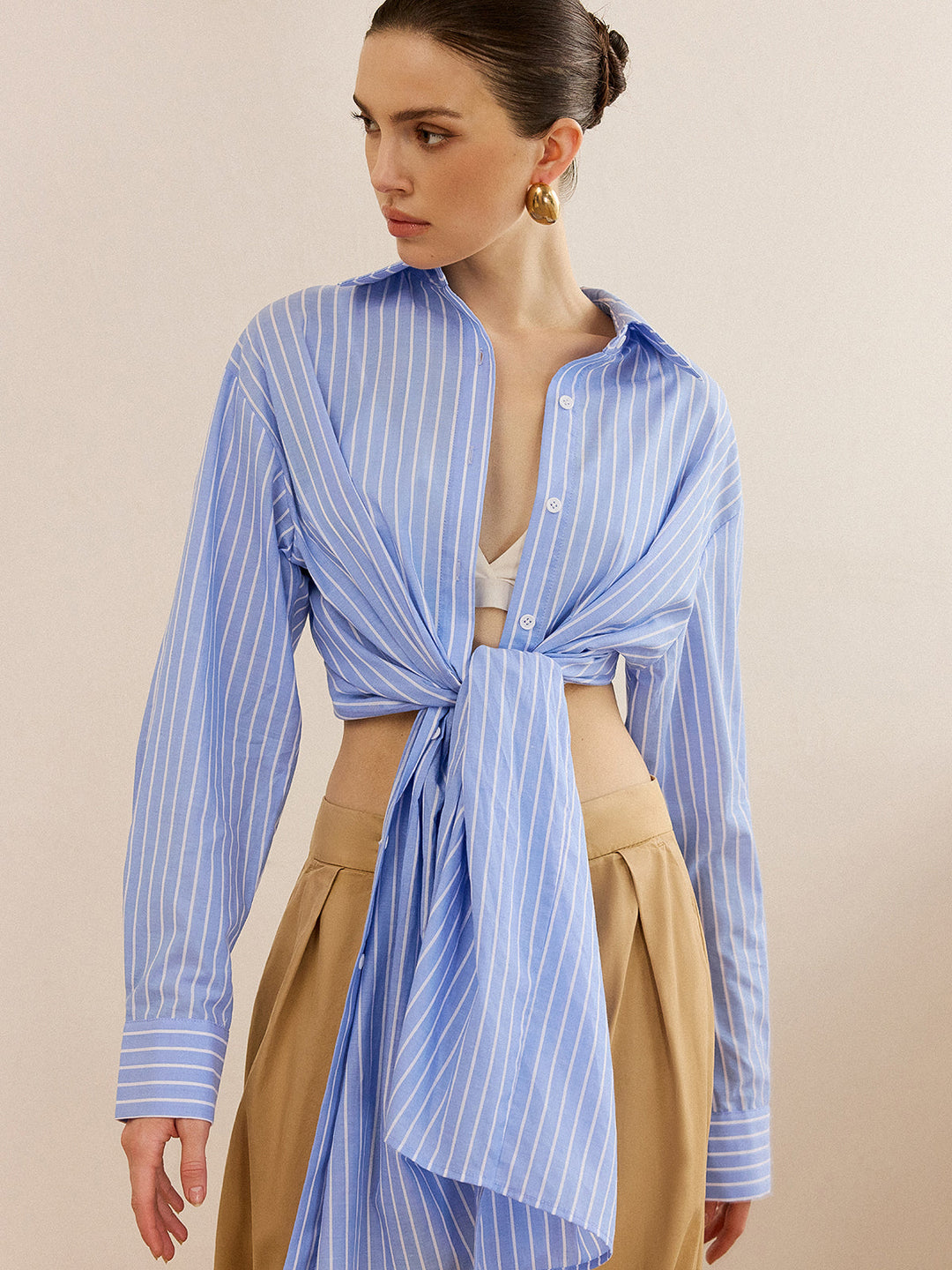 Oversized Gestreiftes Geknotetes Hemd