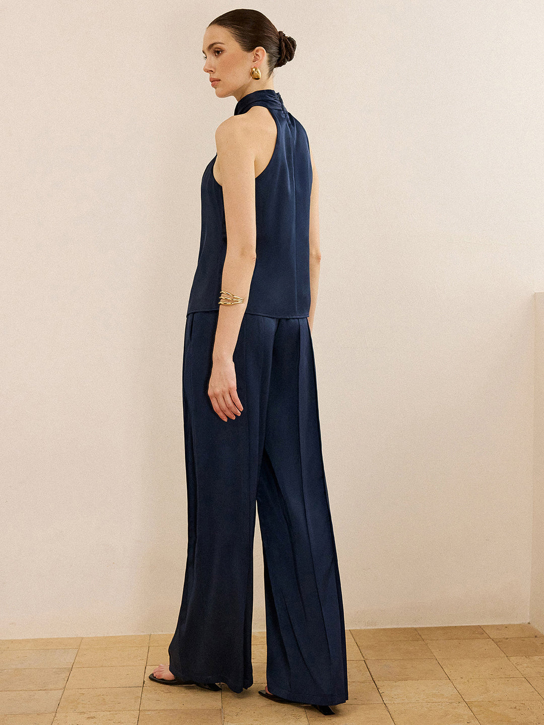 Satin Neckholder-Top und Hose mit weitem Bein