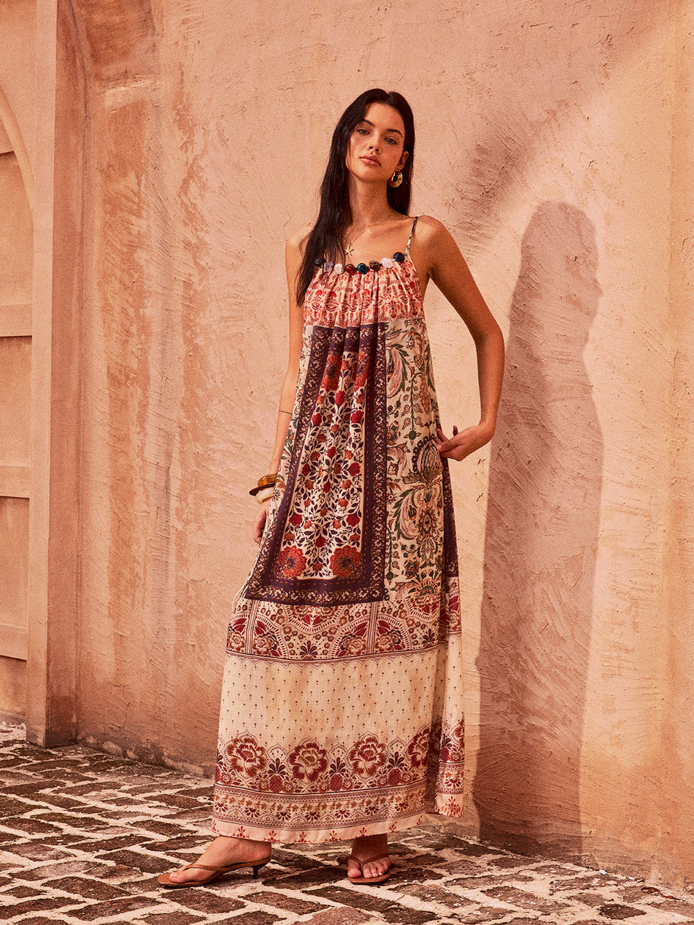Paisley-Print Maxikleid mit Perlenbesatz