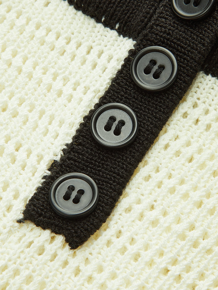 Kontrastbesatz Knopfleiste Strickshorts