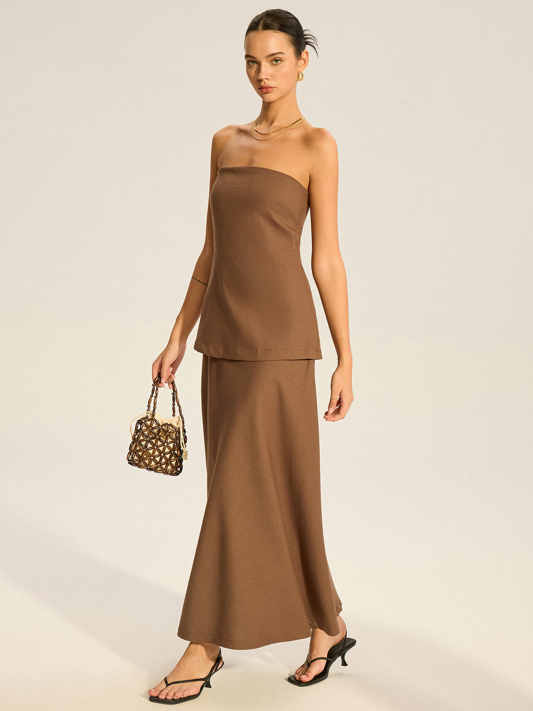 Trägerloses Maxikleid mit Lagenlook
