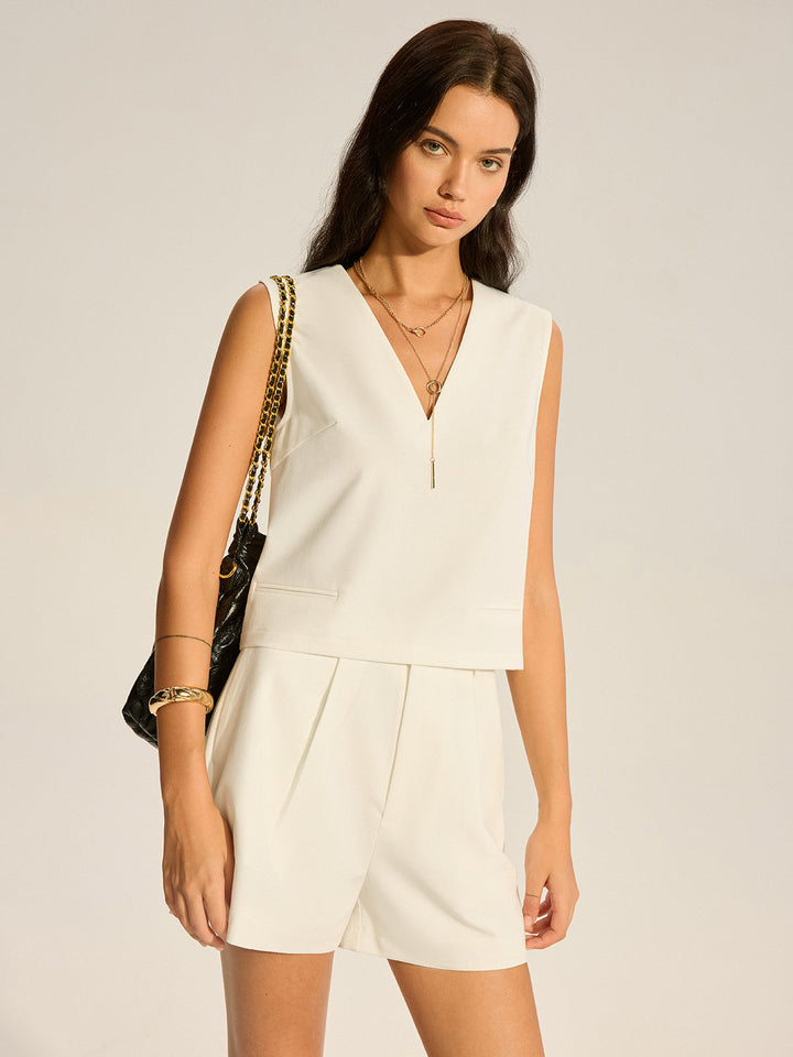 V-Ausschnitt Taschen-Top und Plissee-Shorts Set