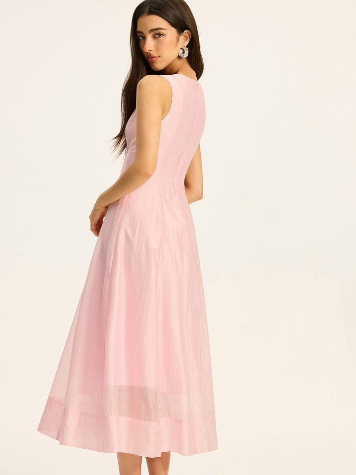 Ärmelloses Midikleid aus halbtransparentem Tencel mit Falten