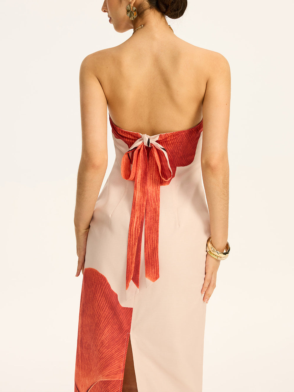 Ärmelloses Maxikleid mit Schleife und Schlitz