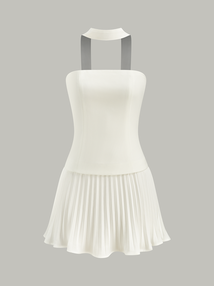 Neckholder-Kleid mit Falten und schulterfreien Trägern