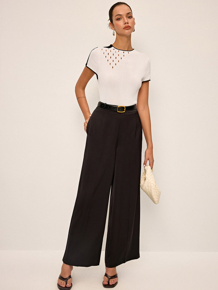 Cut-Out Detail Contrast Trim Knit Top
