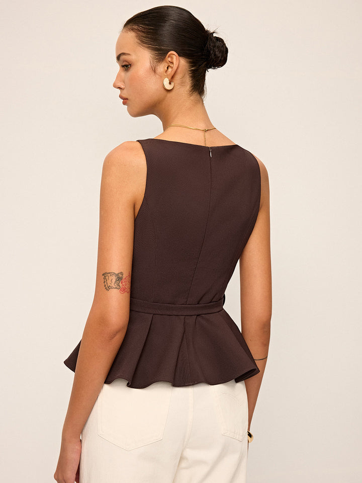 Ärmelloses Peplum-Oberteil mit Gürtel mit Metallschnalle