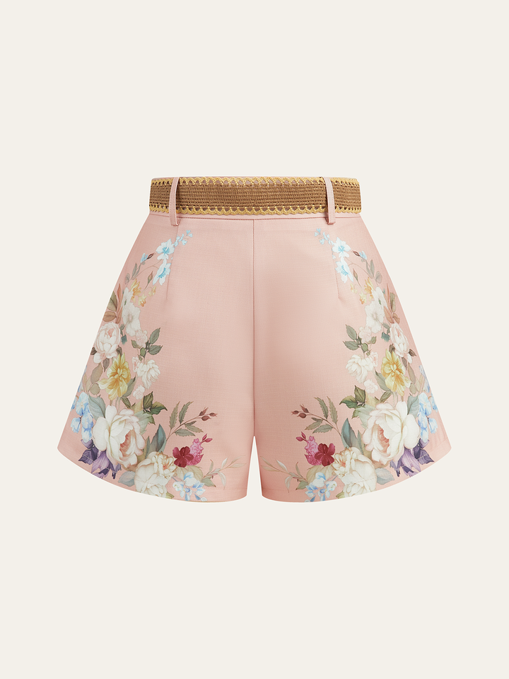 Florale Shorts mit Gürtel und hoher Taille