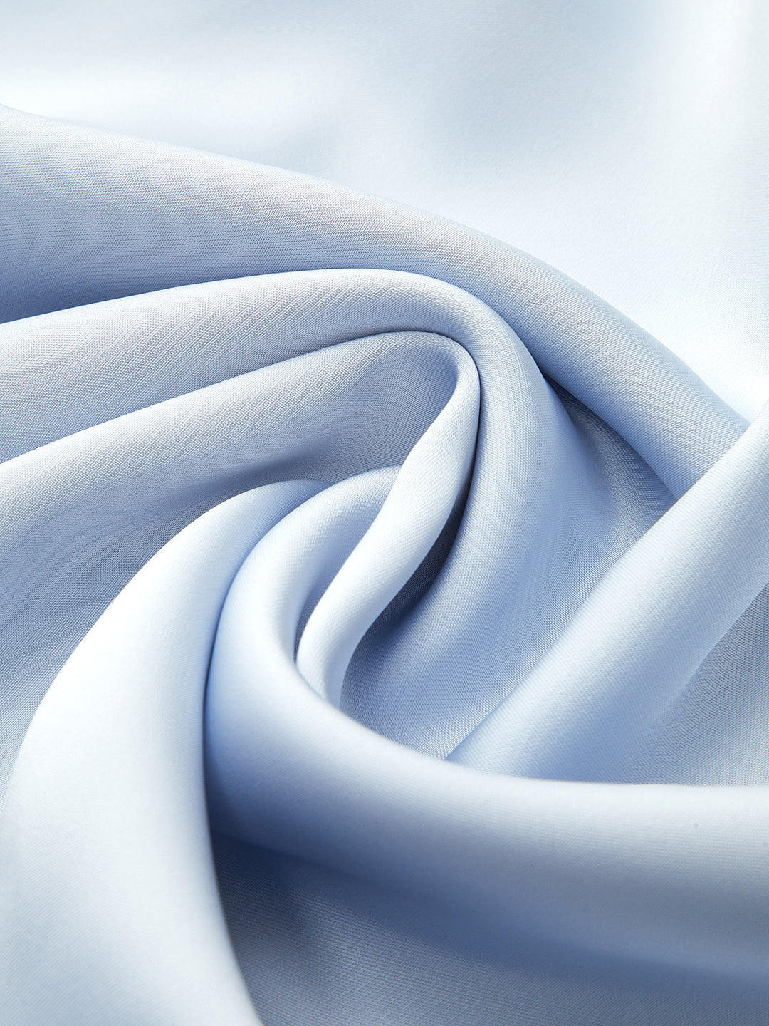 Gestreiftes Kleid mit Rückenausschnitt und Spitzendetail