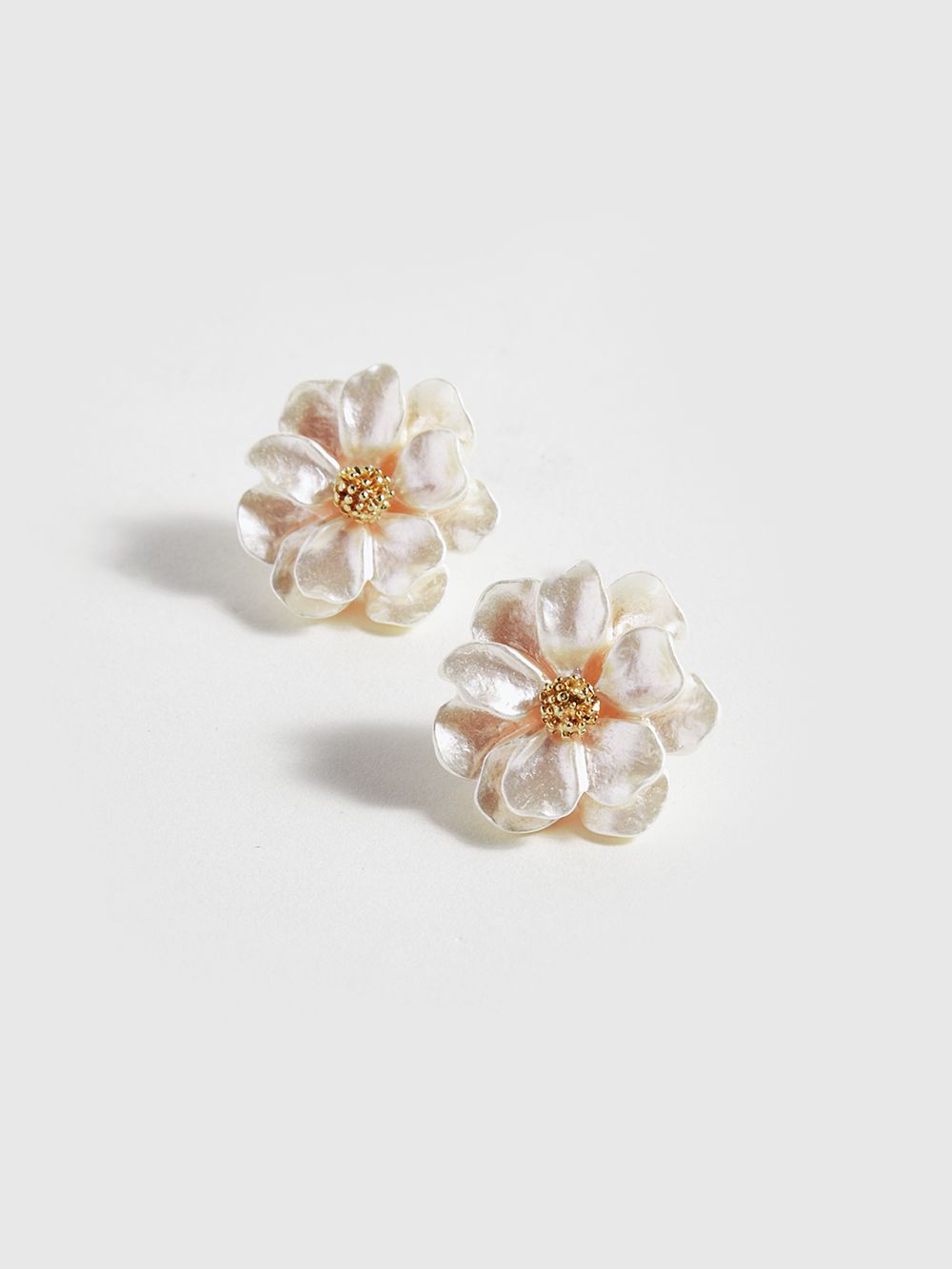 Resin Blumen Ohrstecker