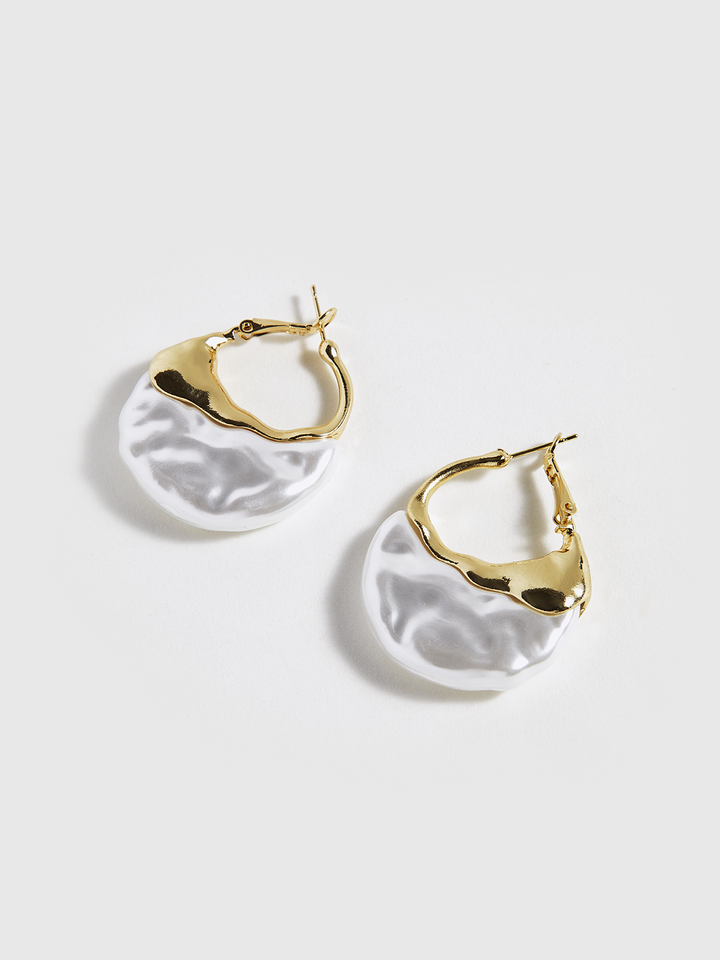 Gold-Tone Pearl-Effekt-Creolen