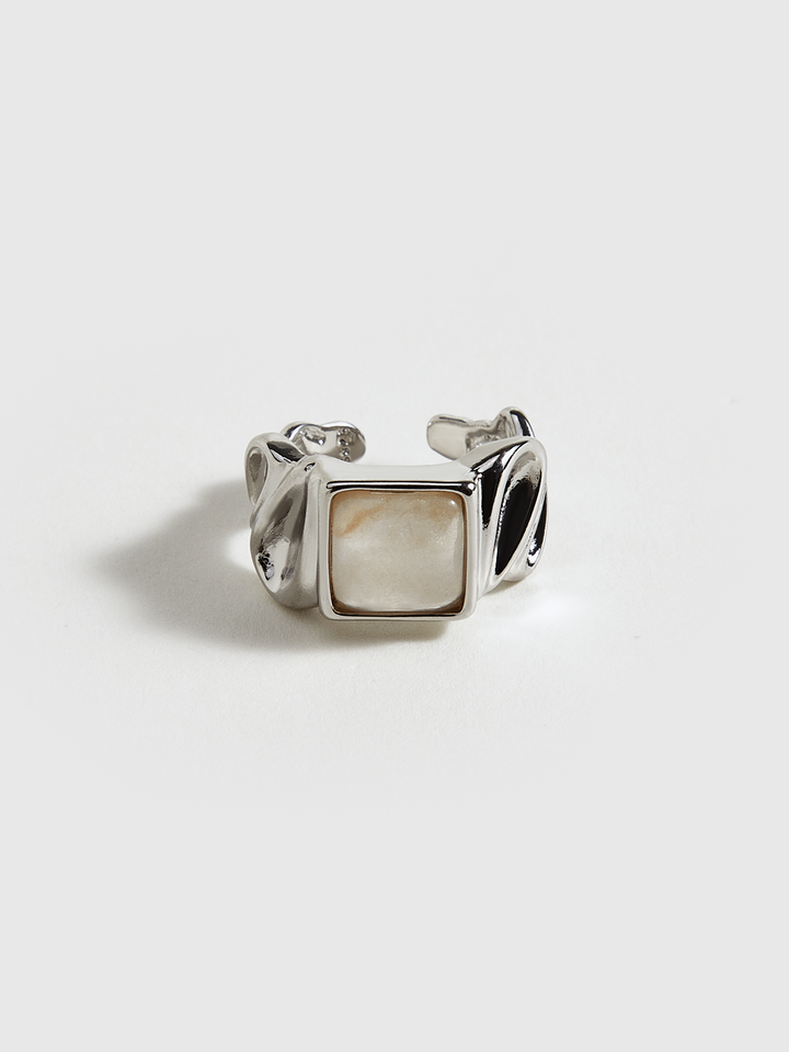 Verstellbarer Ring mit eckigem Stein in Silberoptik